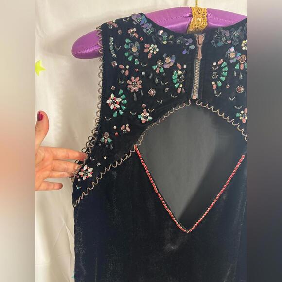 Retro Black Velvet Beaded Jeweled Sleeveless Cut Out Back Mini Shift Dress SizeL - Picture 4 of 15